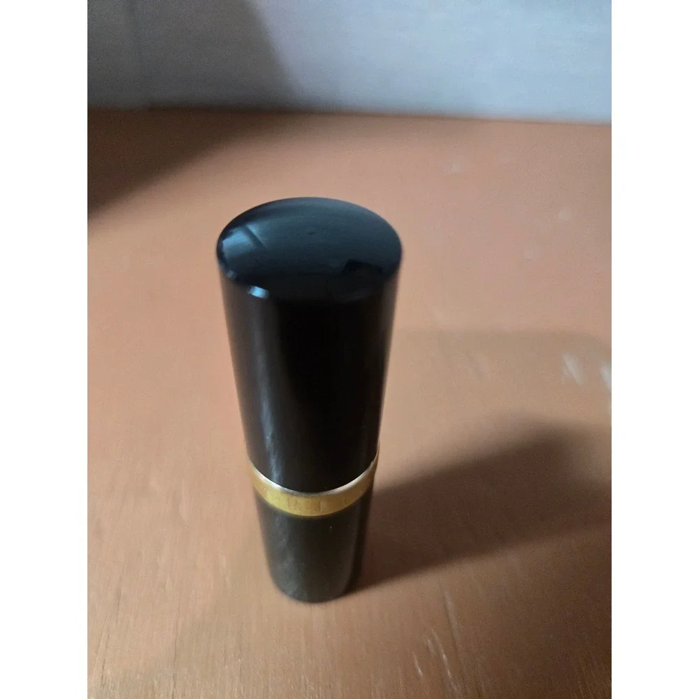 Elizabeth Arden Exceptional Lipstick Desired 21 Brown Satin Finish 0.14oz 4g